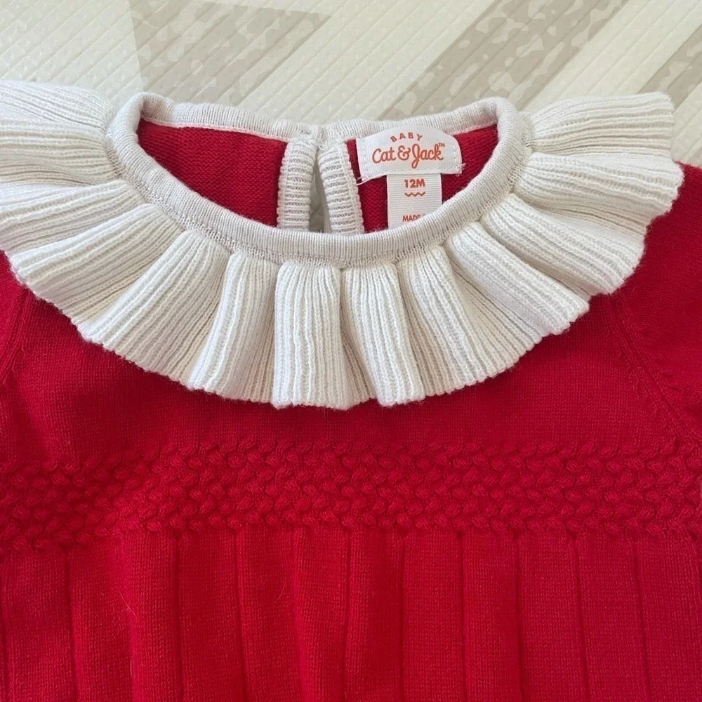 Cat & Jack knit Christmas outfit onesie 12 month ruffle collar like new!